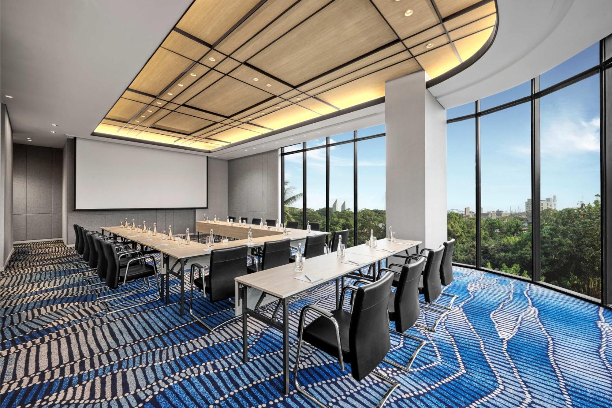 Hyatt Place Макасар Экстерьер фото
