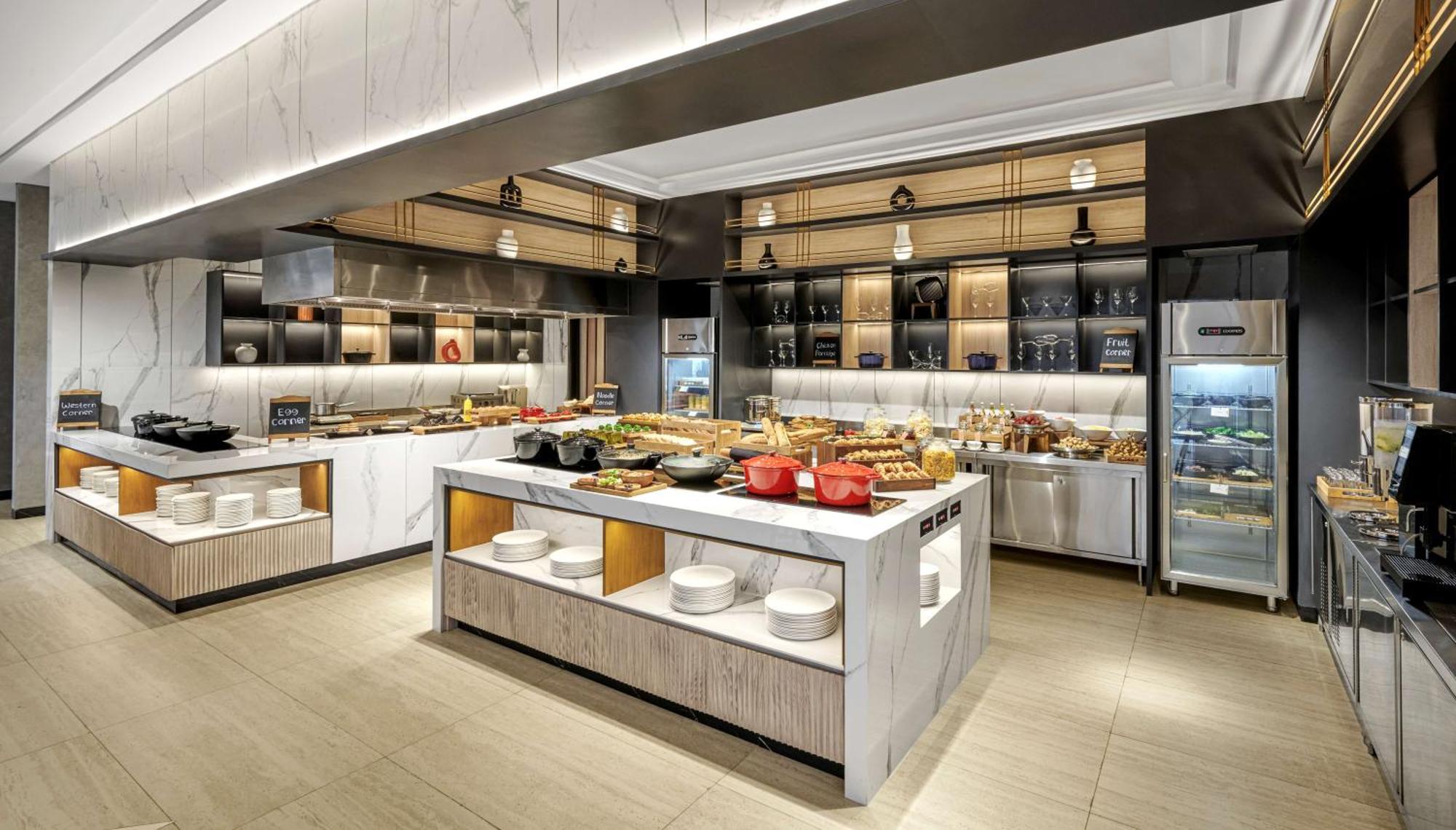 Hyatt Place Макасар Экстерьер фото